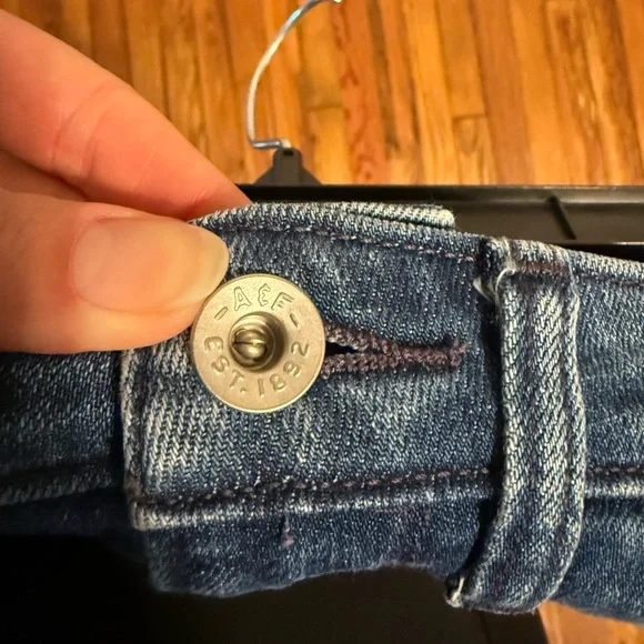 Abercrombie & Fitch Classic Blue Flared Women Jeans - Picture 4 of 6